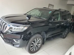 Toyota Land Cruiser Prado 2017 Black