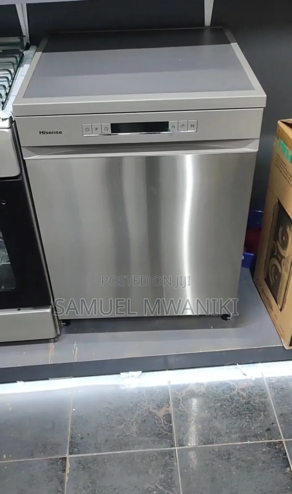Hisense 13 Place Free Standing Dishwasher HS622E90G