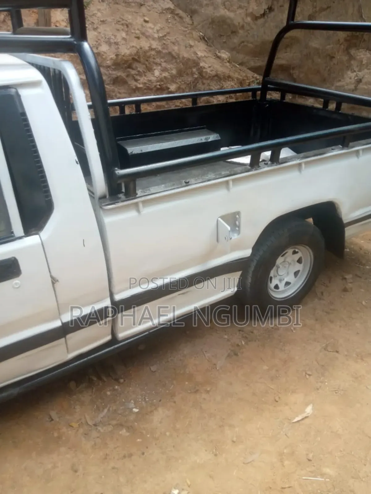 Mitsubishi L200 1997 White