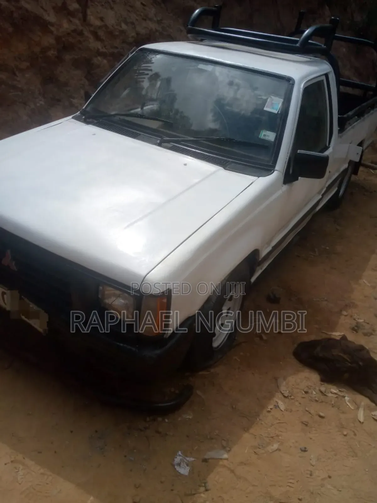Mitsubishi L200 1997 White