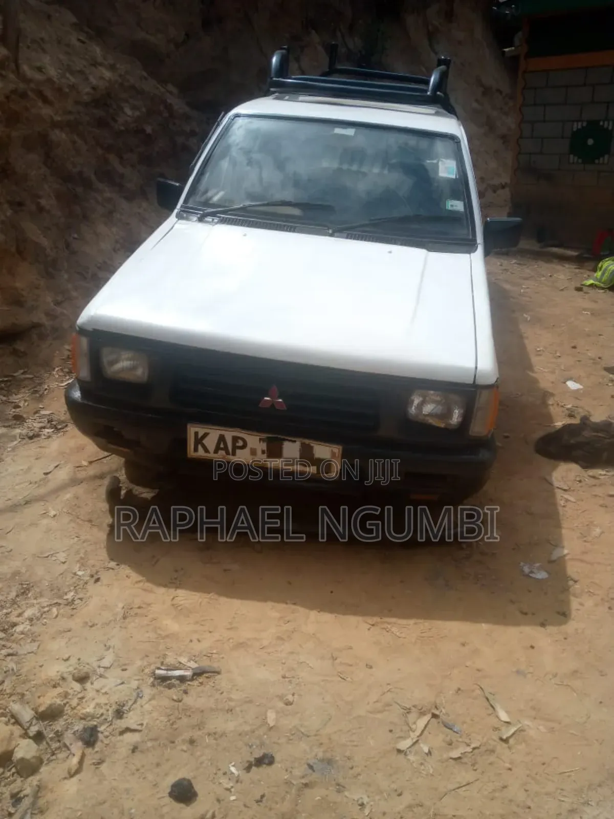 Mitsubishi L200 1997 White