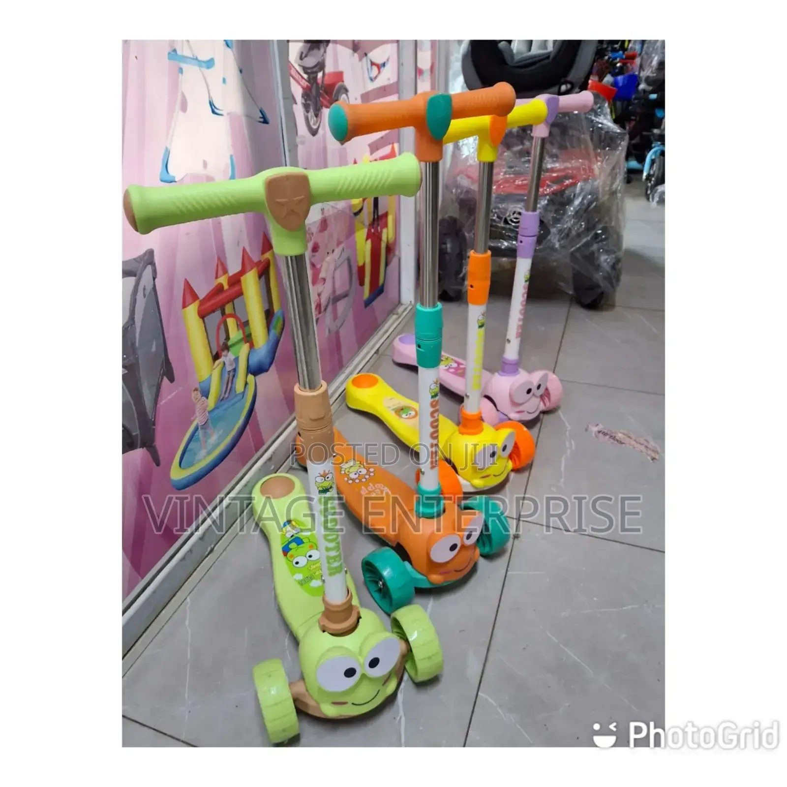 Scooter With Foldable Handle With Melody and Light