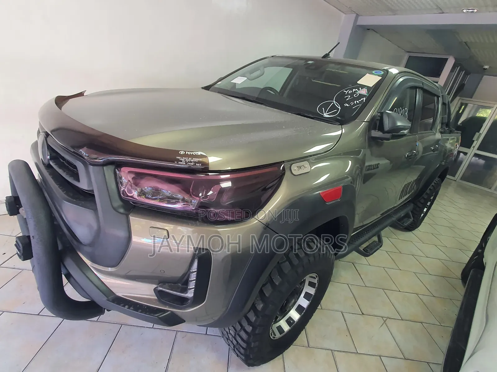Toyota Hilux 2022 Gold