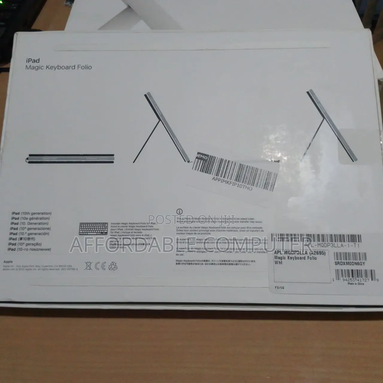 Apple Magic Keyboard Folio for 10th Gen iPad (White, Spanish