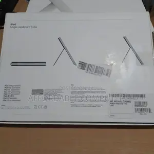 Apple Magic Keyboard Folio for 10th Gen iPad (White, Spanish