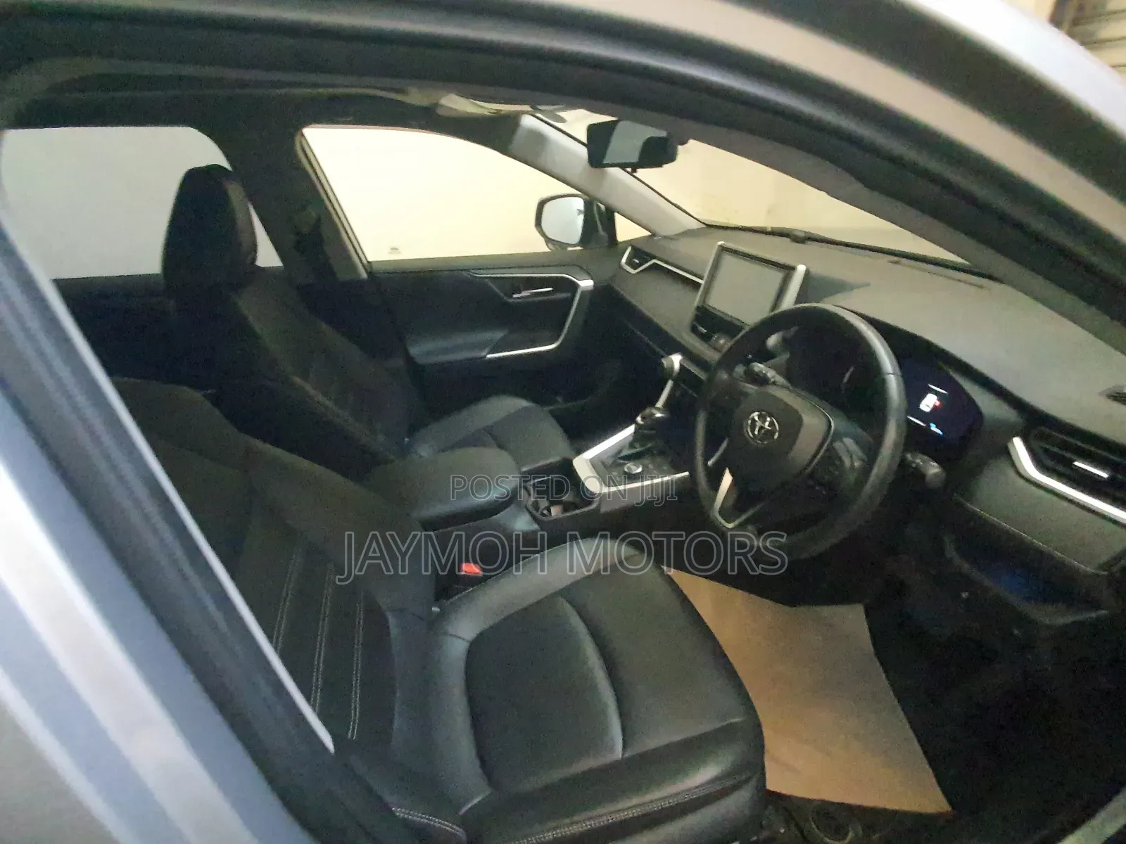 Toyota RAV4 2019 Silver