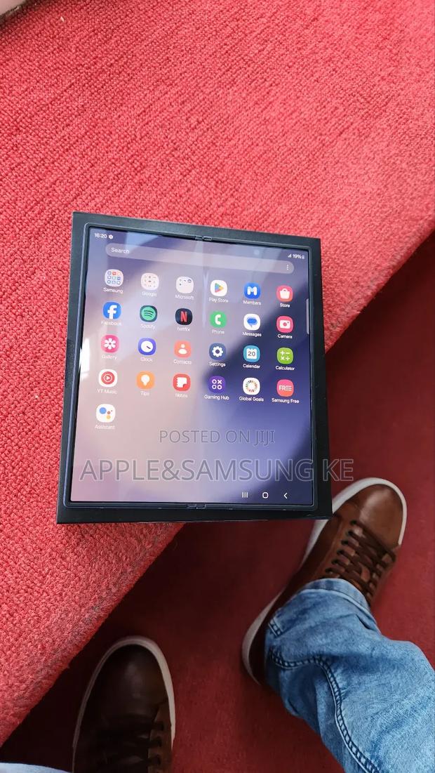 Samsung Galaxy Z Fold6 512 GB Blue - thumbnail 2