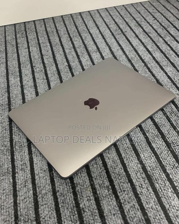 Laptop Apple MacBook Pro 2019 16GB Intel Core I7 SSD 512GB - thumbnail 2