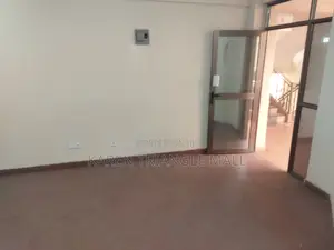 Karen Triangle Mall