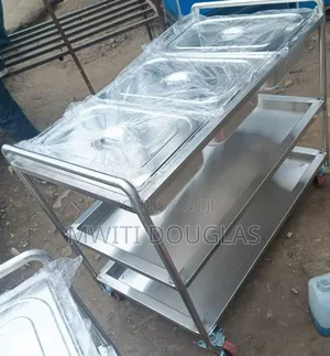 Highly Maintained Food Warmer Display