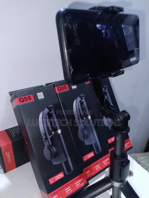 Q08 Professional Gimble Stabilizer With Remote Control - thumbnail 3