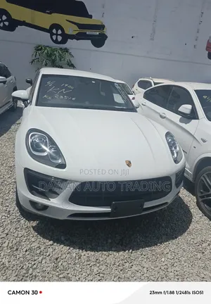 Porsche Macan 2017 White