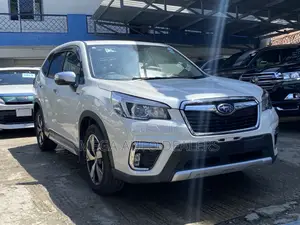 Subaru Forester 2018 Pearl