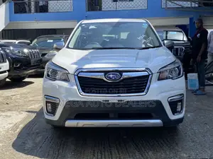 Subaru Forester 2018 Pearl