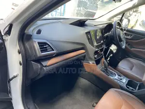 Subaru Forester 2018 Pearl