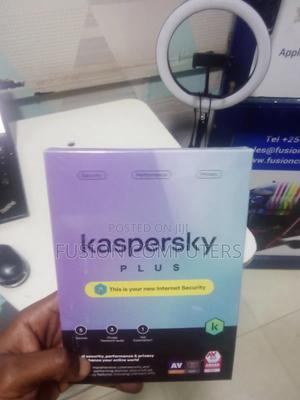 Kaspersky Plus Internet Security 5 Devices 1 Year - thumbnail 2