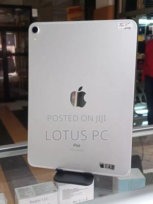 Apple iPad Pro 11 (2021) 64 GB Silver - main view