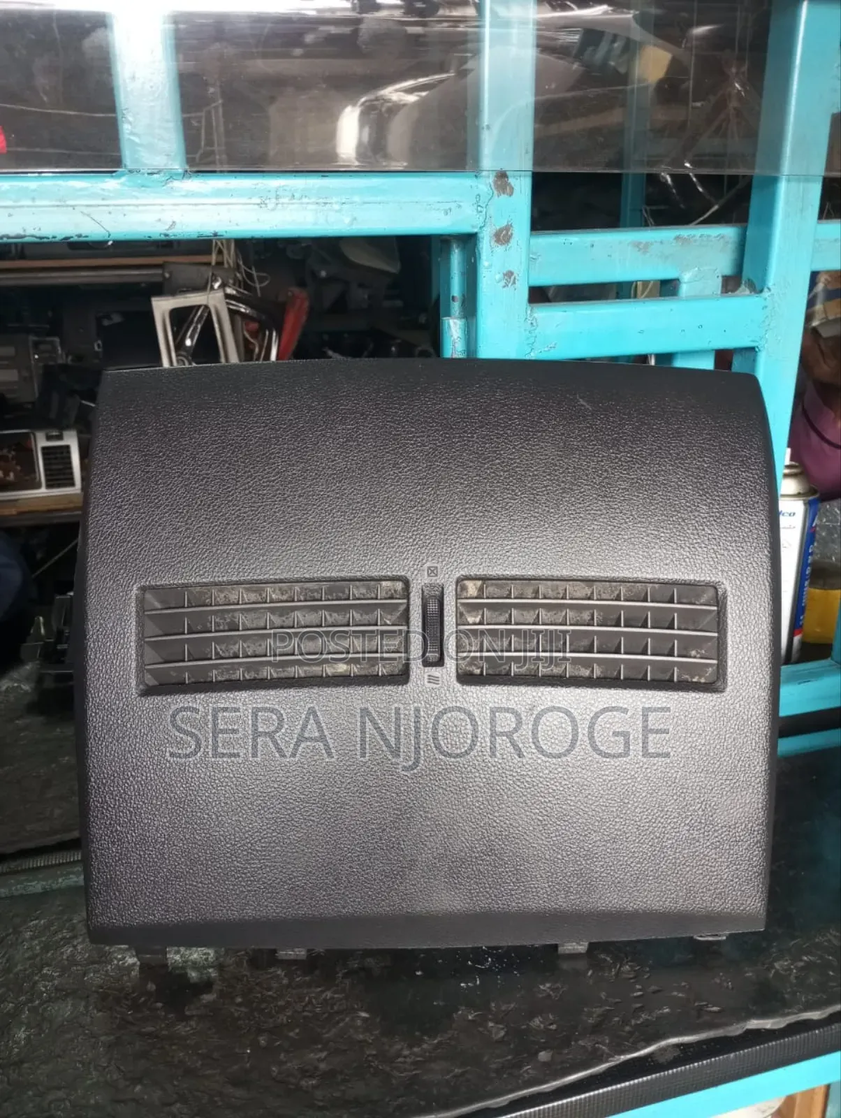 Tiida Dashboard Cover
