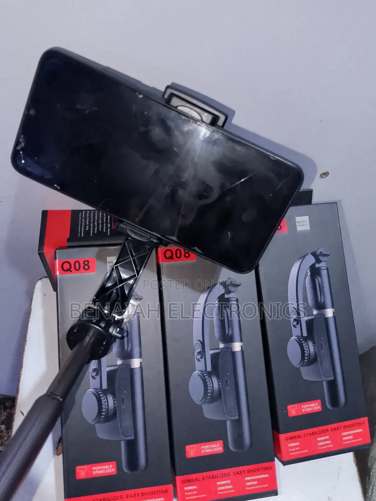 Stylish Gimble Stabilizer Q08.40 Inches Extendable Selfie.