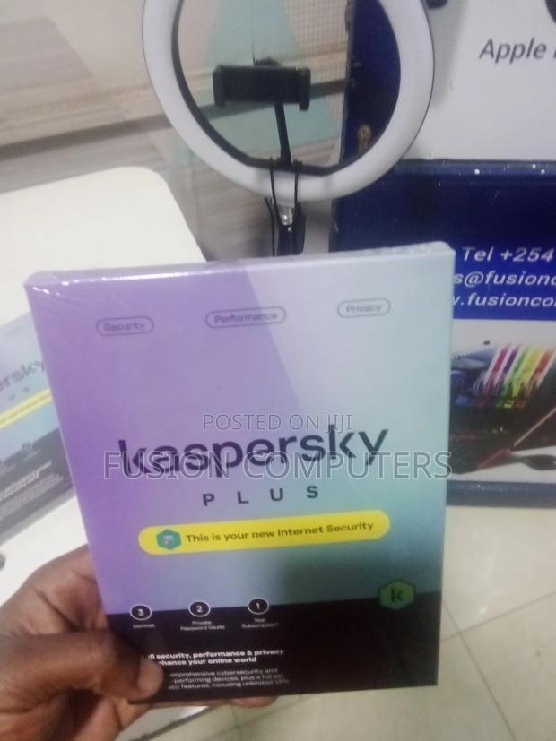 Kaspersky Plus Internet Security 3 Users - main view