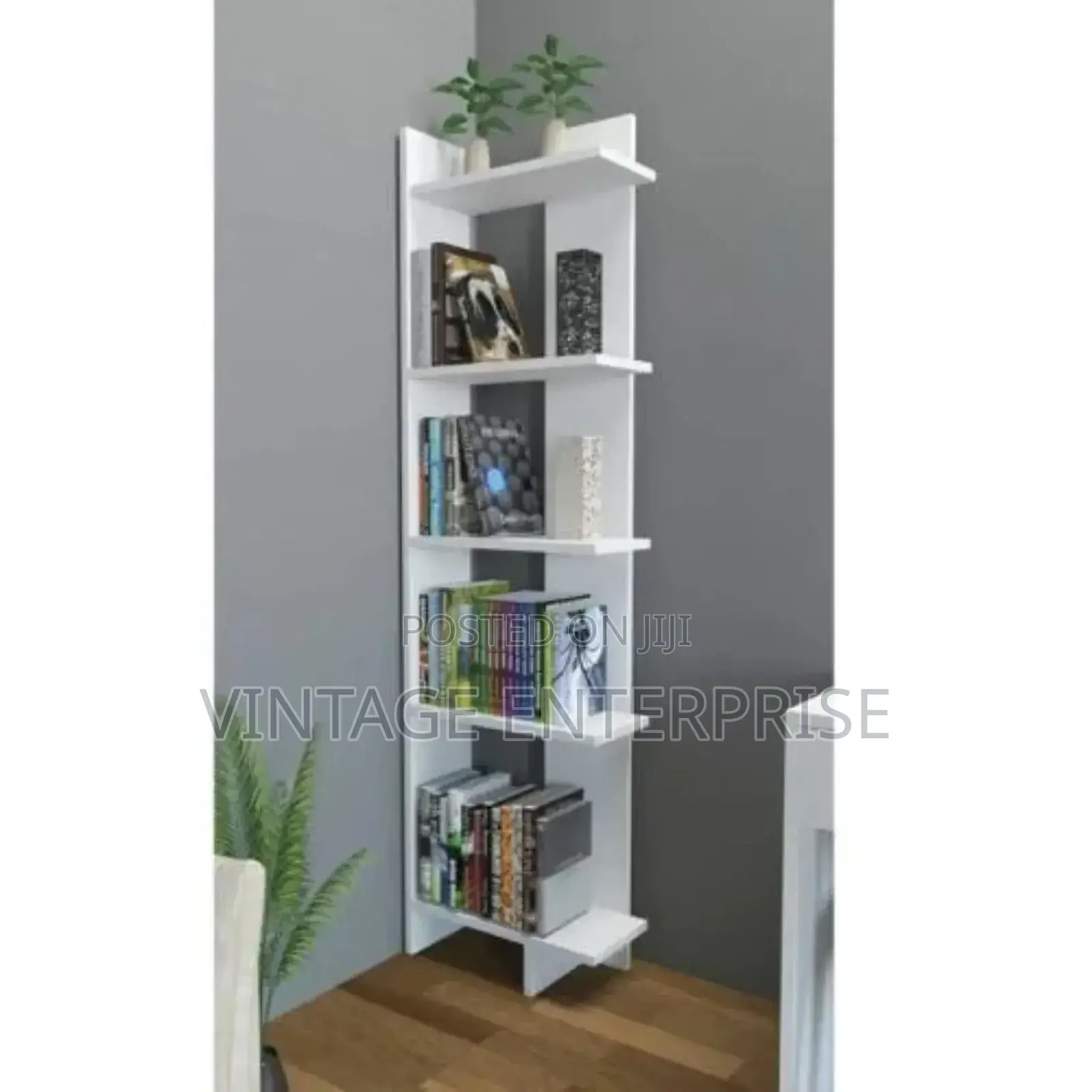 Sly Corner Bookshelf Decor Stand