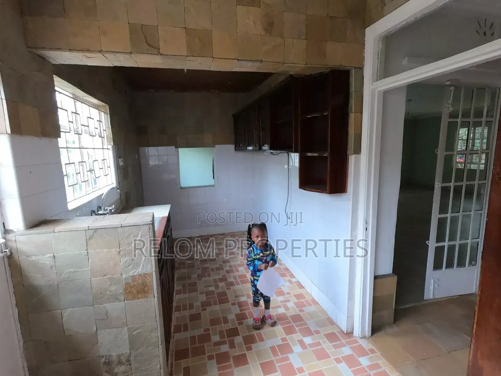 3bdrm Bungalow in Karen for rent
