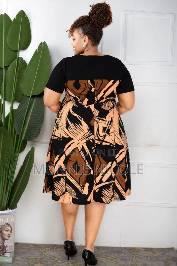 Official Maternity Dress/Pregnant Friendly - thumbnail 2