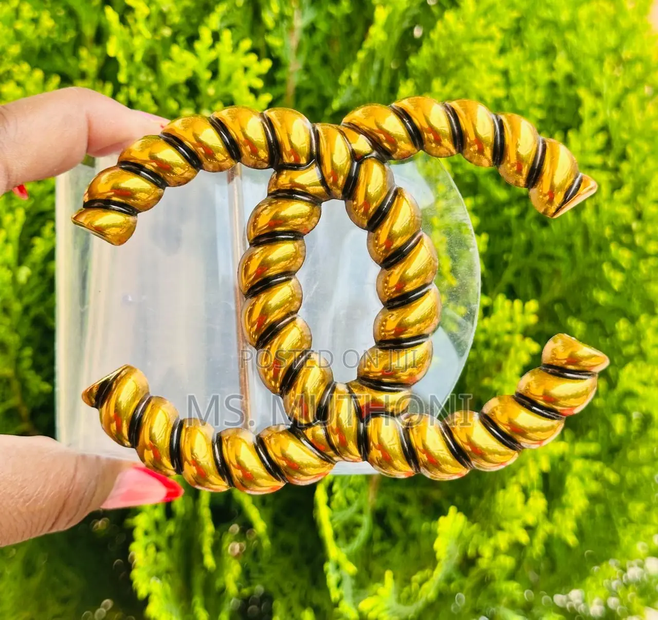 Fashionable Clear Ladies Belts