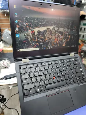 Laptop Lenovo ThinkPad X390 Yoga 16GB Intel Core I5 SSD 512GB