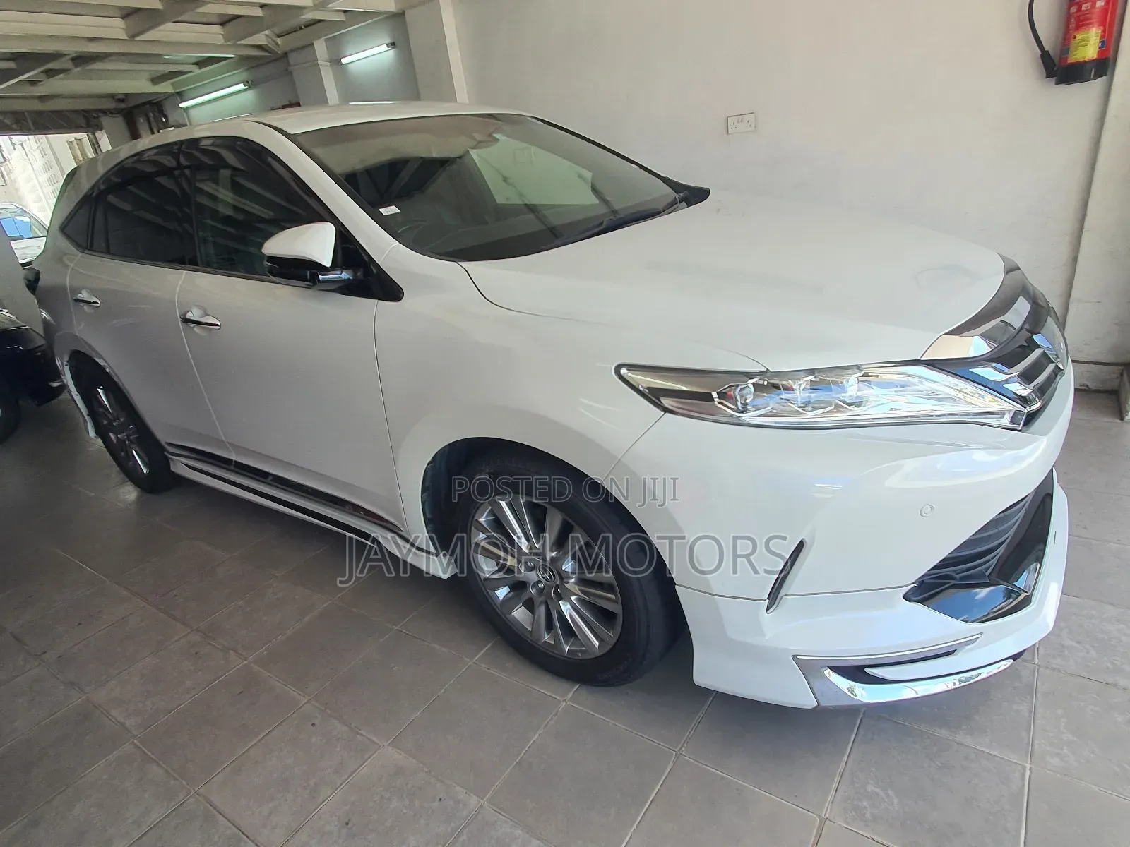 Toyota Harrier 2018 White