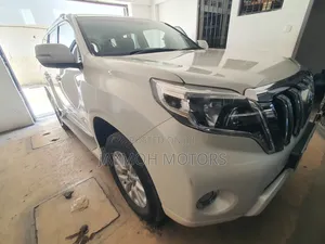 Toyota Land Cruiser Prado 2016 White