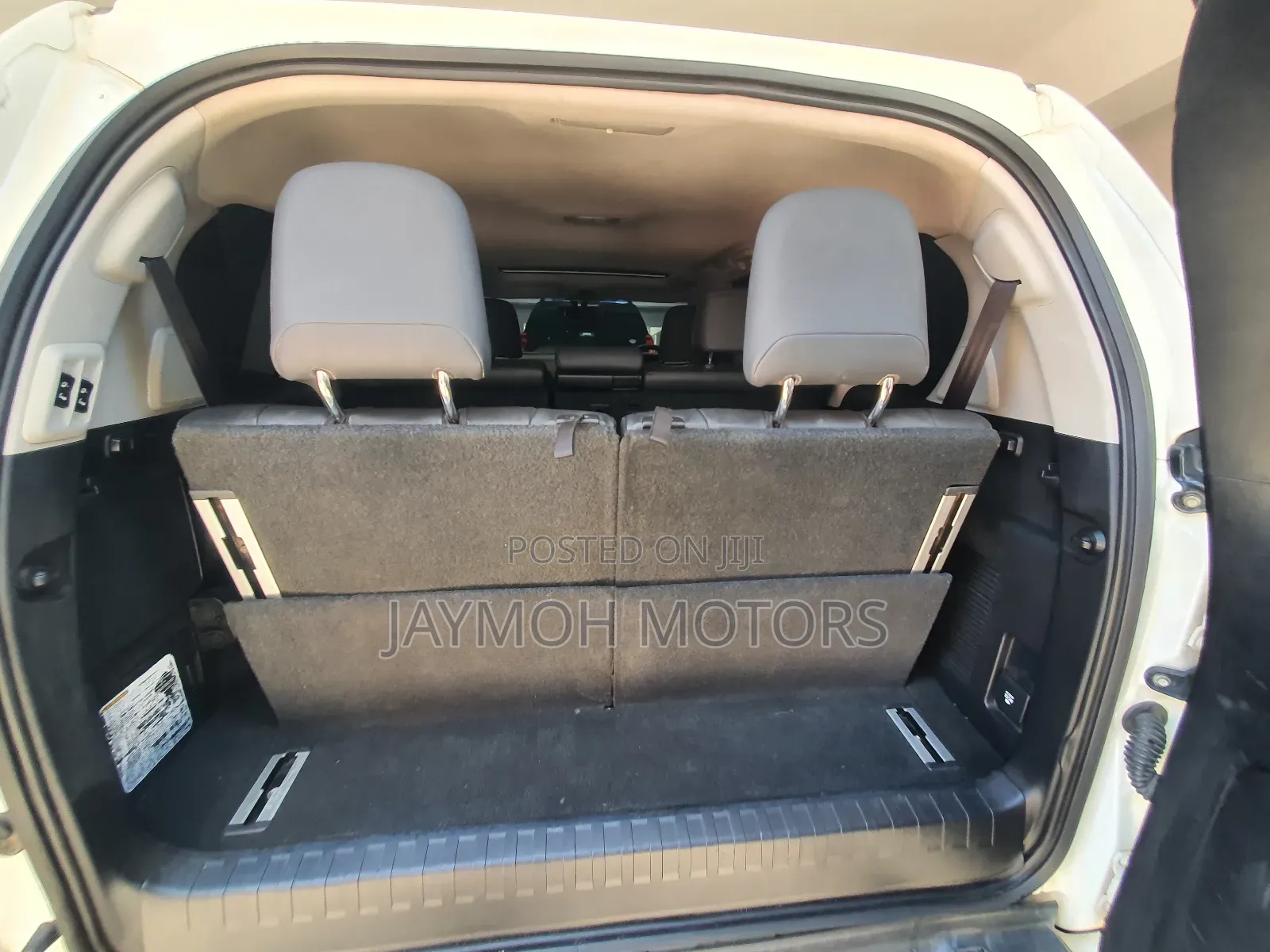 Toyota Land Cruiser Prado 2016 White