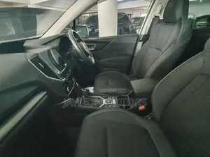 Subaru Forester 2018 White