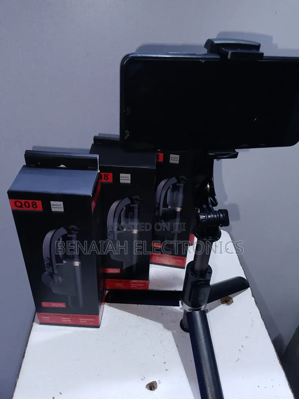 Powered Gimble Stabilizer With 40 Inches Tripod Stand
