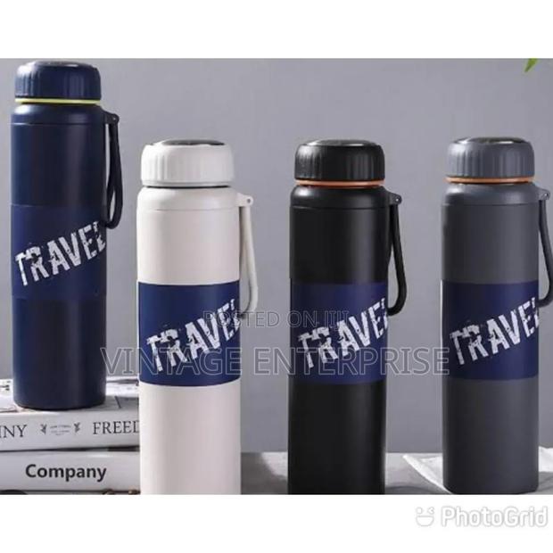 1ltr Unbreakable Sports Flasks - main view