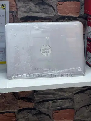 Laptop HP EliteBook 820 G3 8GB Intel Core I5 SSD 256GB