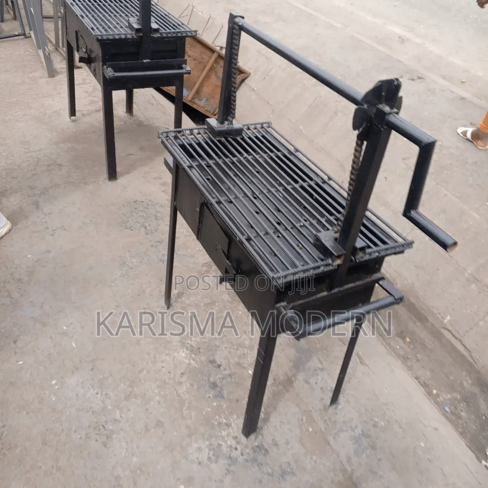 Top Market Mild Steel Charcoal Grill
