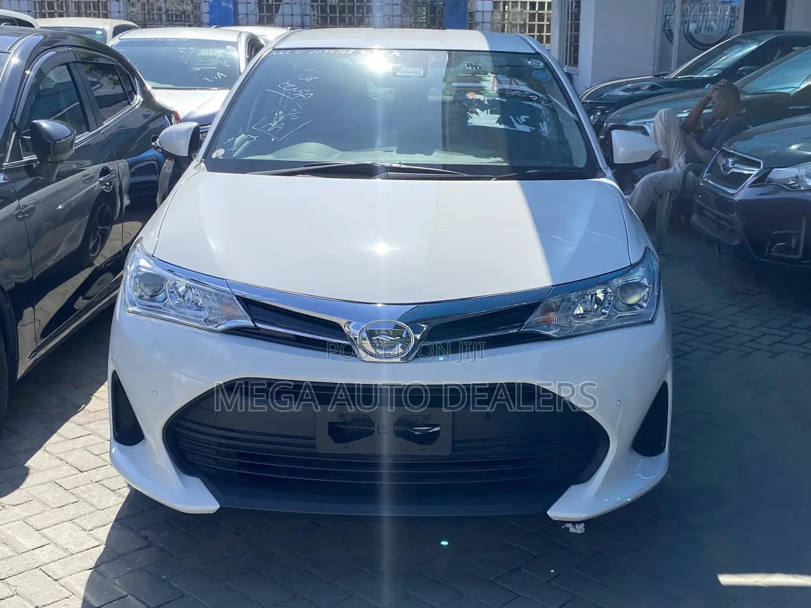 Toyota Axio 2018 Pearl