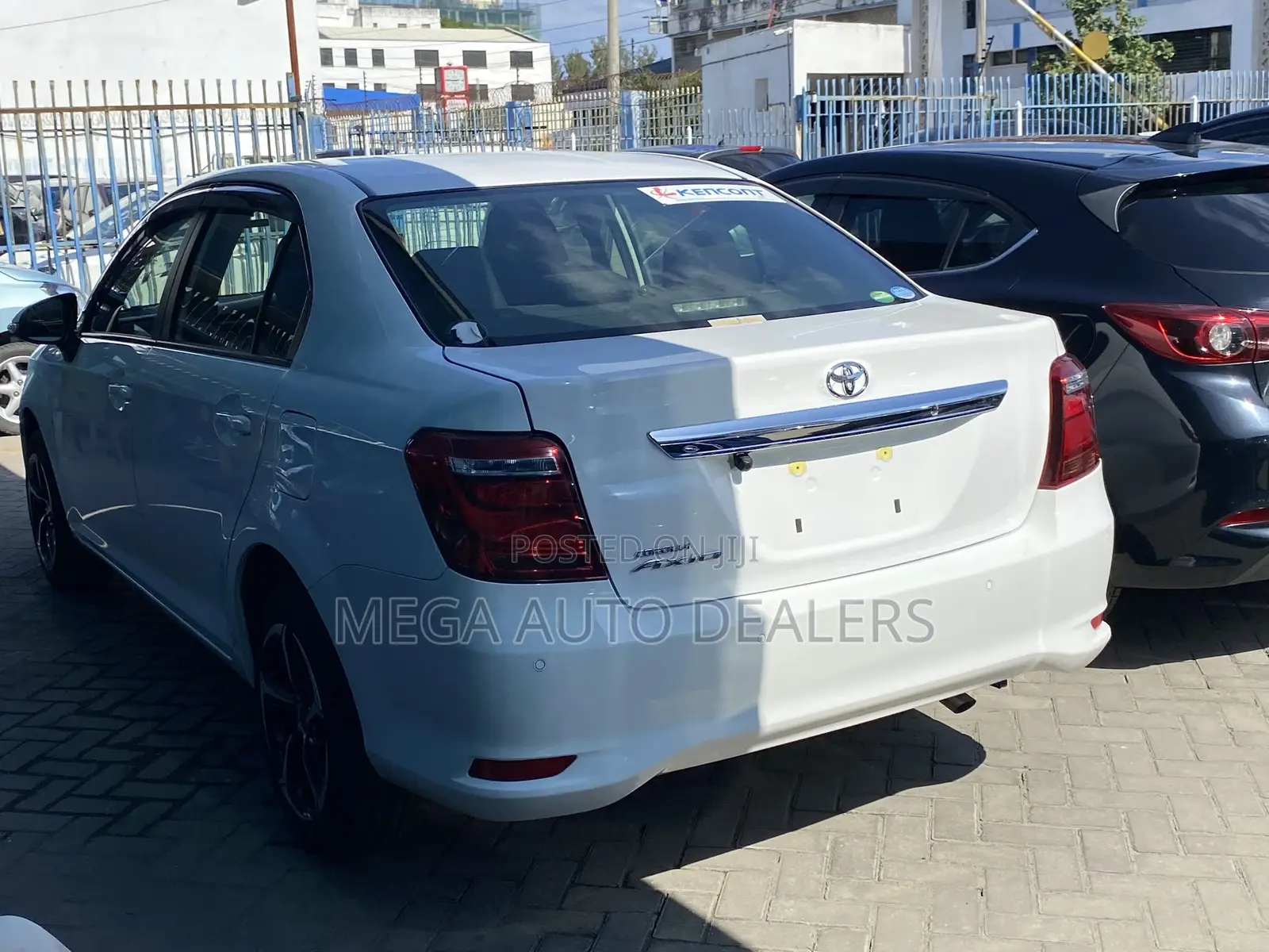 Toyota Axio 2018 Pearl