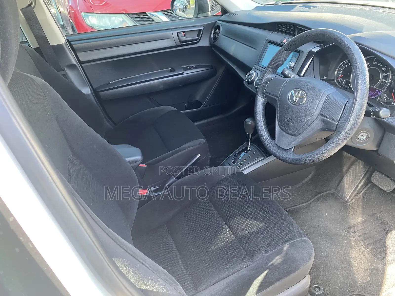 Toyota Axio 2018 Pearl