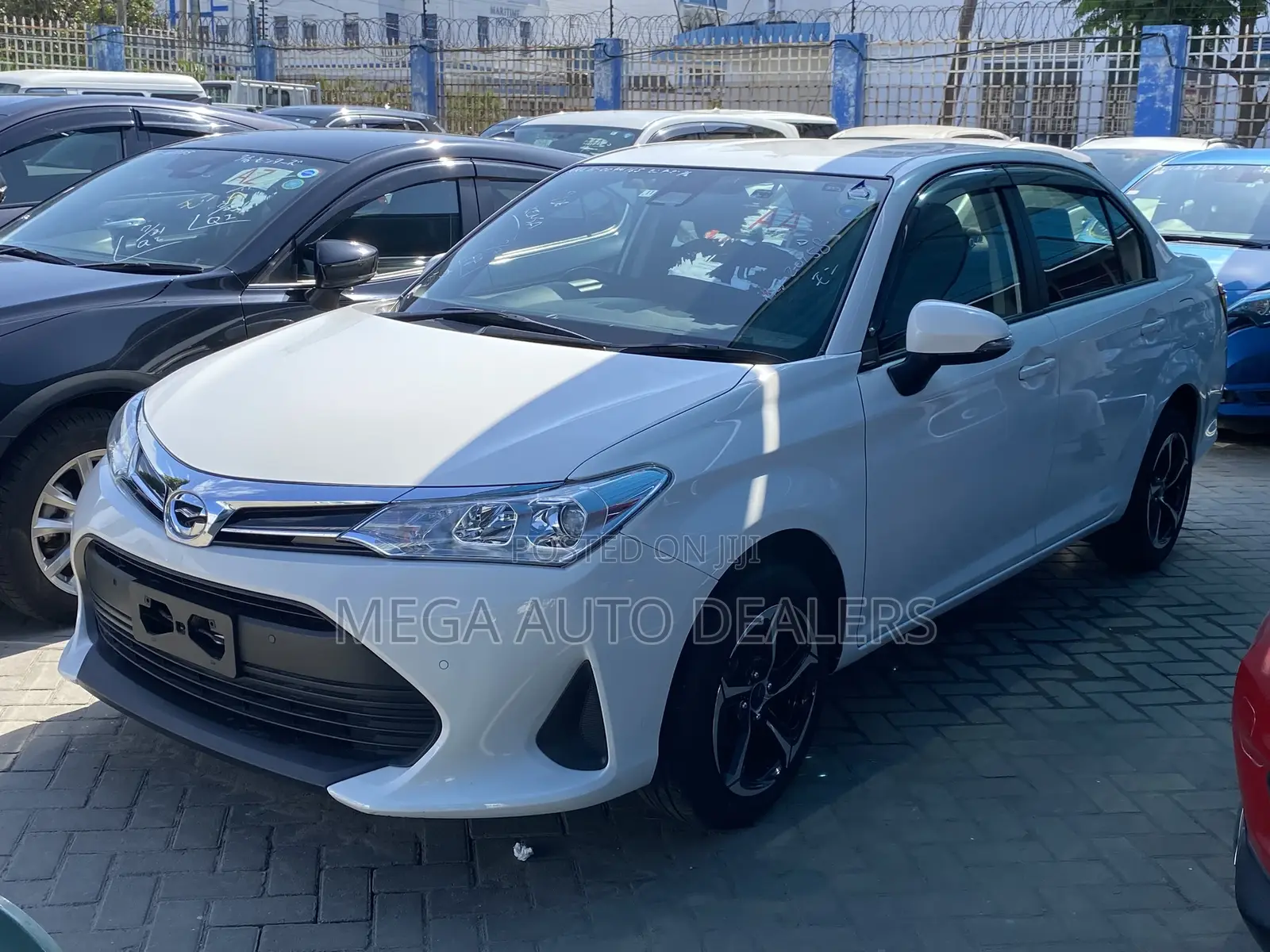 Toyota Axio 2018 Pearl