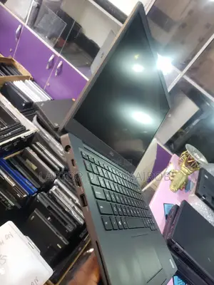 Laptop Dell Latitude 7300 16GB Intel Core I5 SSD 256GB