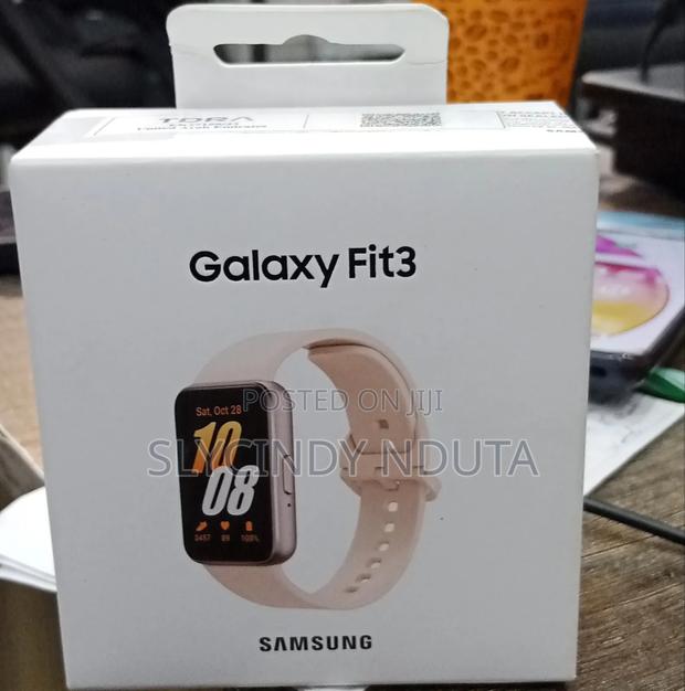 Samsung Galaxy Fit 3 Smart Watch - main view