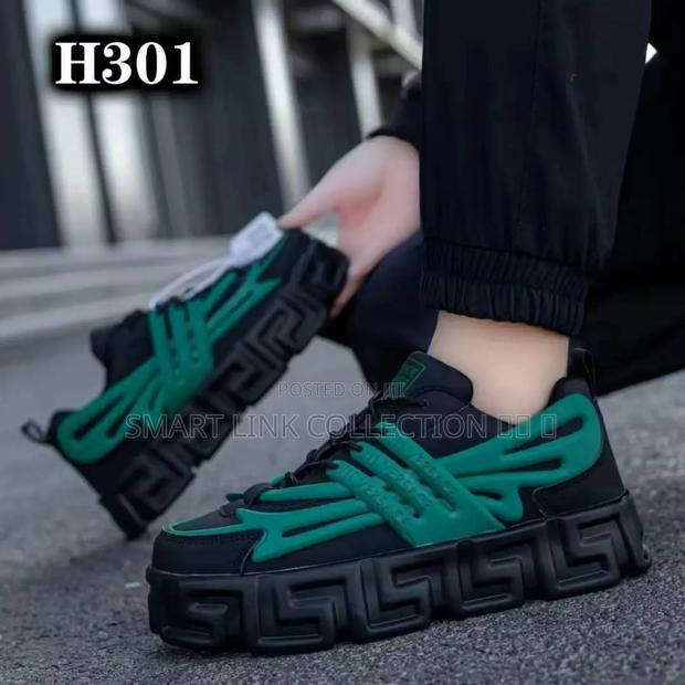 Versace Sneakers - thumbnail 2