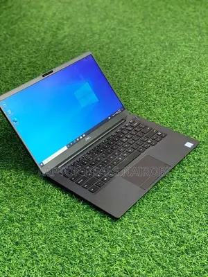Laptop Dell Latitude 7400 8GB Intel Core I5 SSD 256GB
