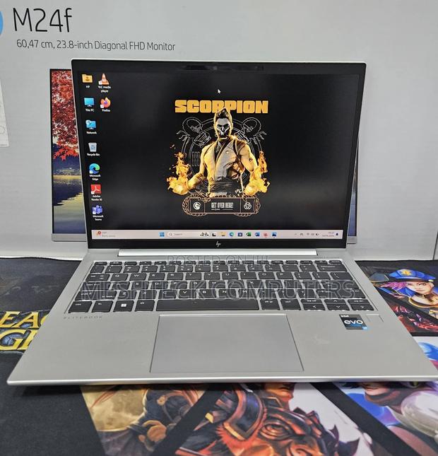 Laptop HP EliteBook 830 G9 16GB Intel Core I7 SSD 512GB - main view