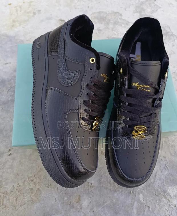 Air Force 1 Low 40th Anniversary Black Gold - thumbnail 2