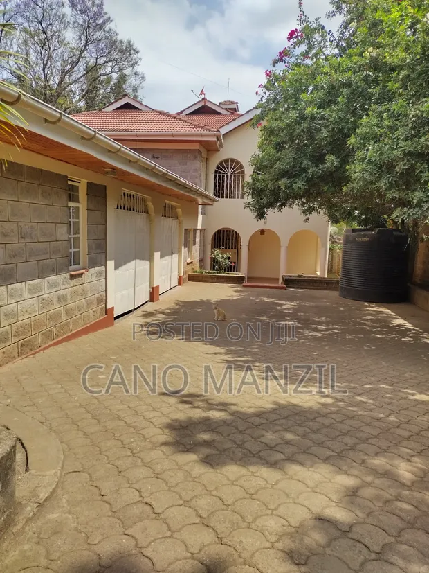 6bdrm Mansion in Senior Staff, Athi River for sale