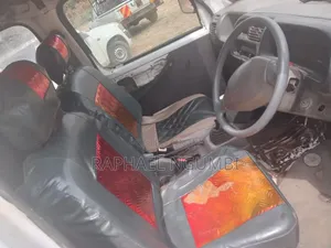 Suzuki Every Wagon 2006 White