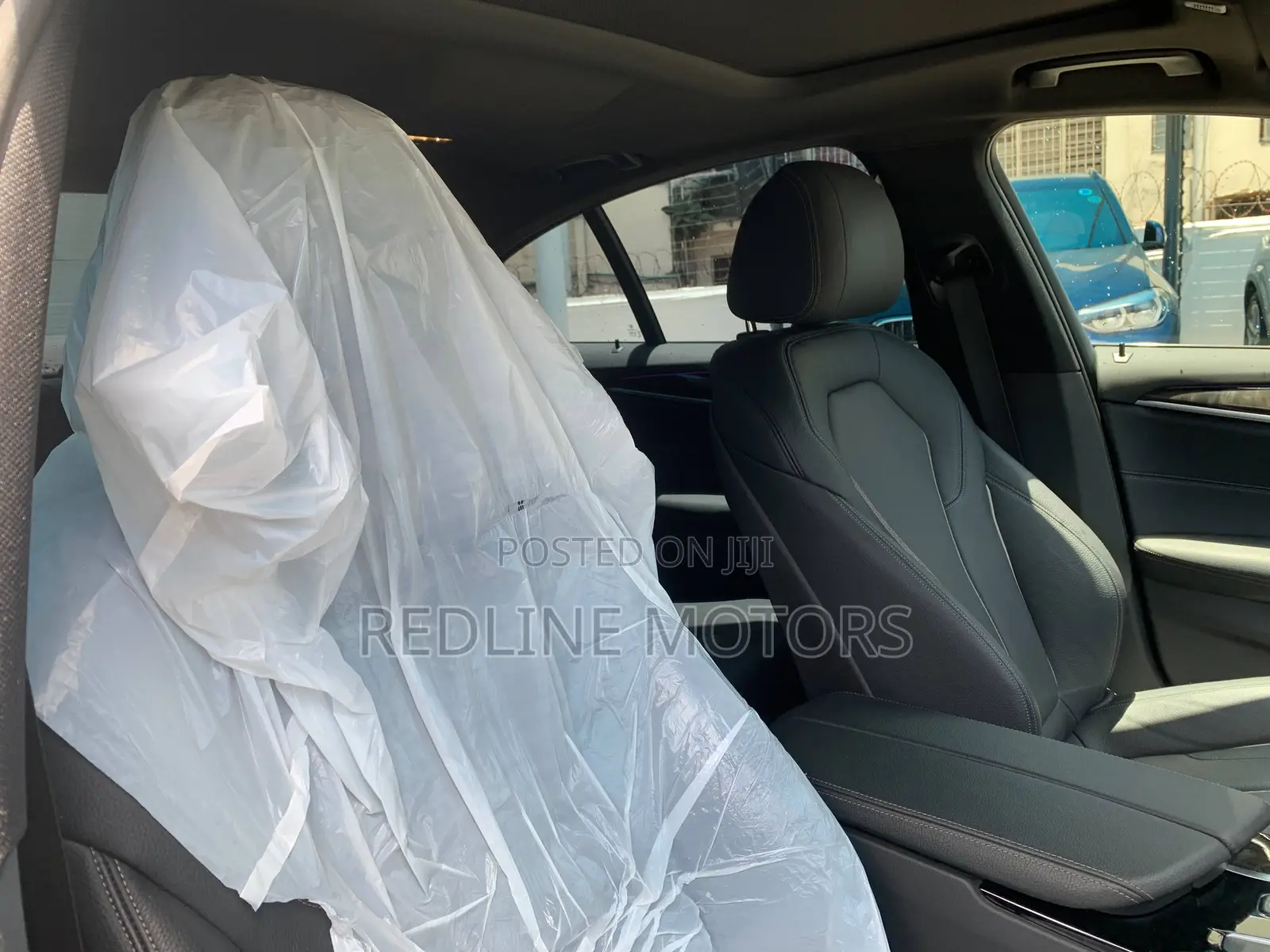 BMW 523i 2017 Off white